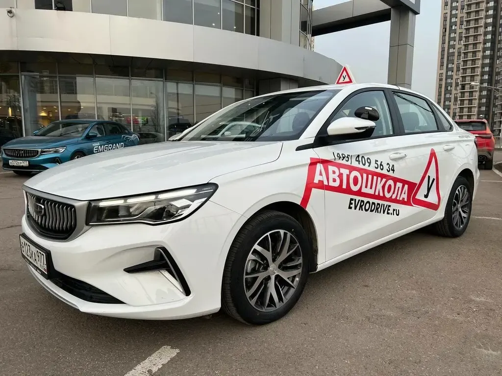 Фото автошколы Автошкола «Евродрайв» (источник: Яндекс Карты)