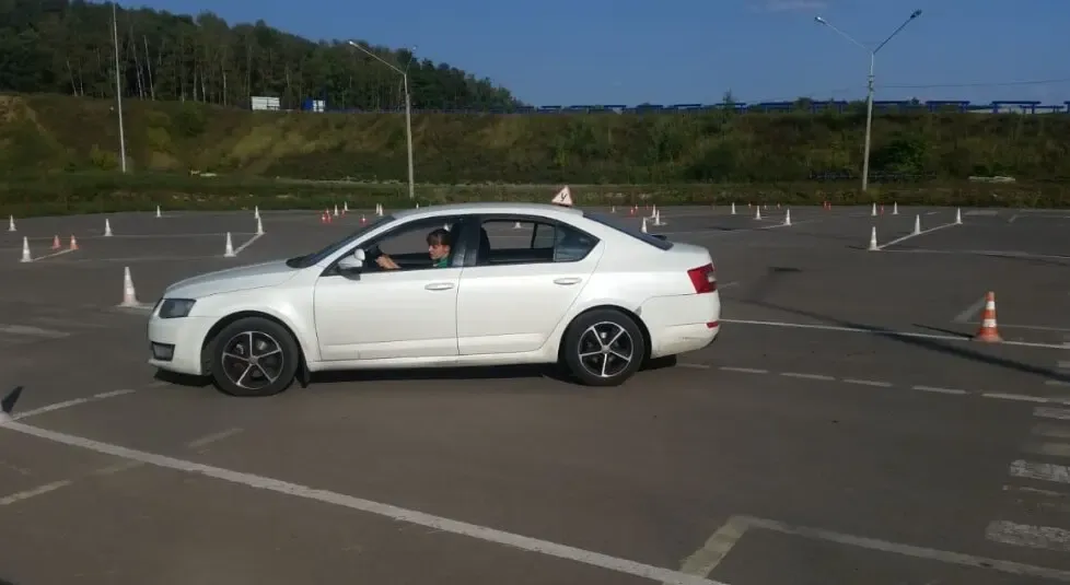 Фото автошколы Автошкола «Автодебют» (источник: Яндекс Карты)
