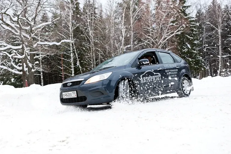Фотография Автошкола «Авторитет Плюс» с официального сайта